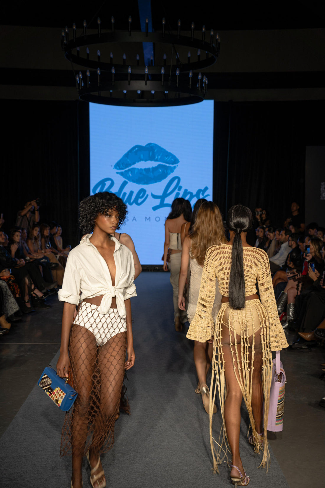 Bluelips at Mexico Fashion Show — Colombian Craftsmanship on the Runway